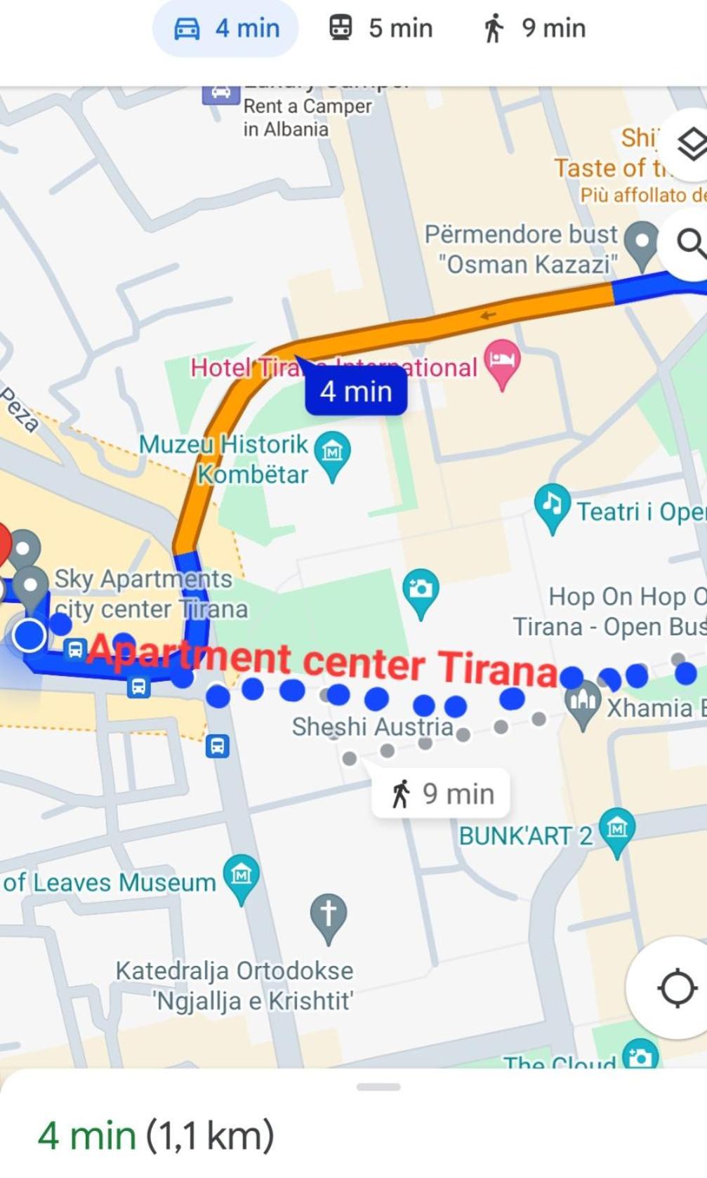 Apartament Center Tiranë Bilik gambar